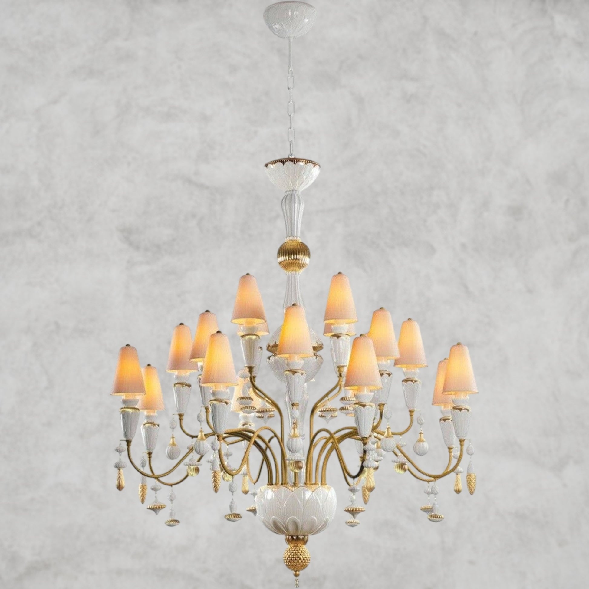 Vintage Nexora 20-Lights Chandelier