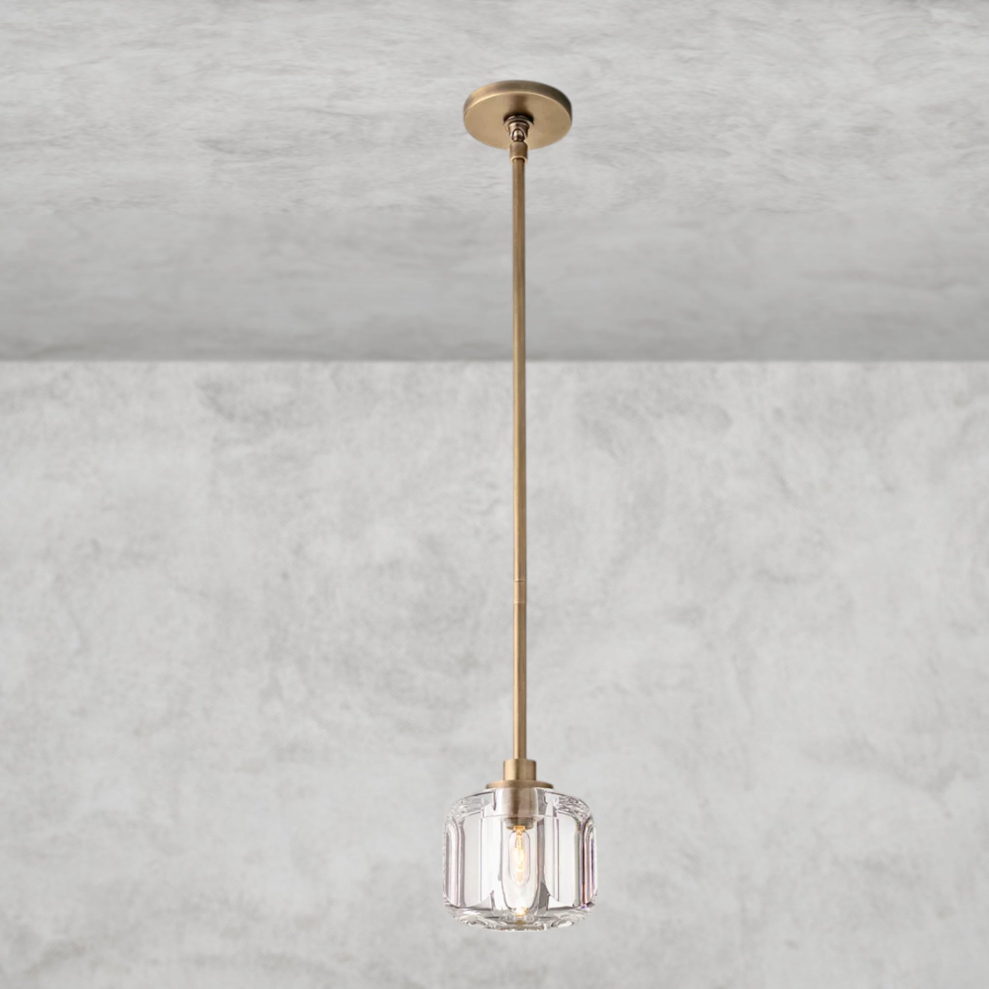 Demaret Pendant