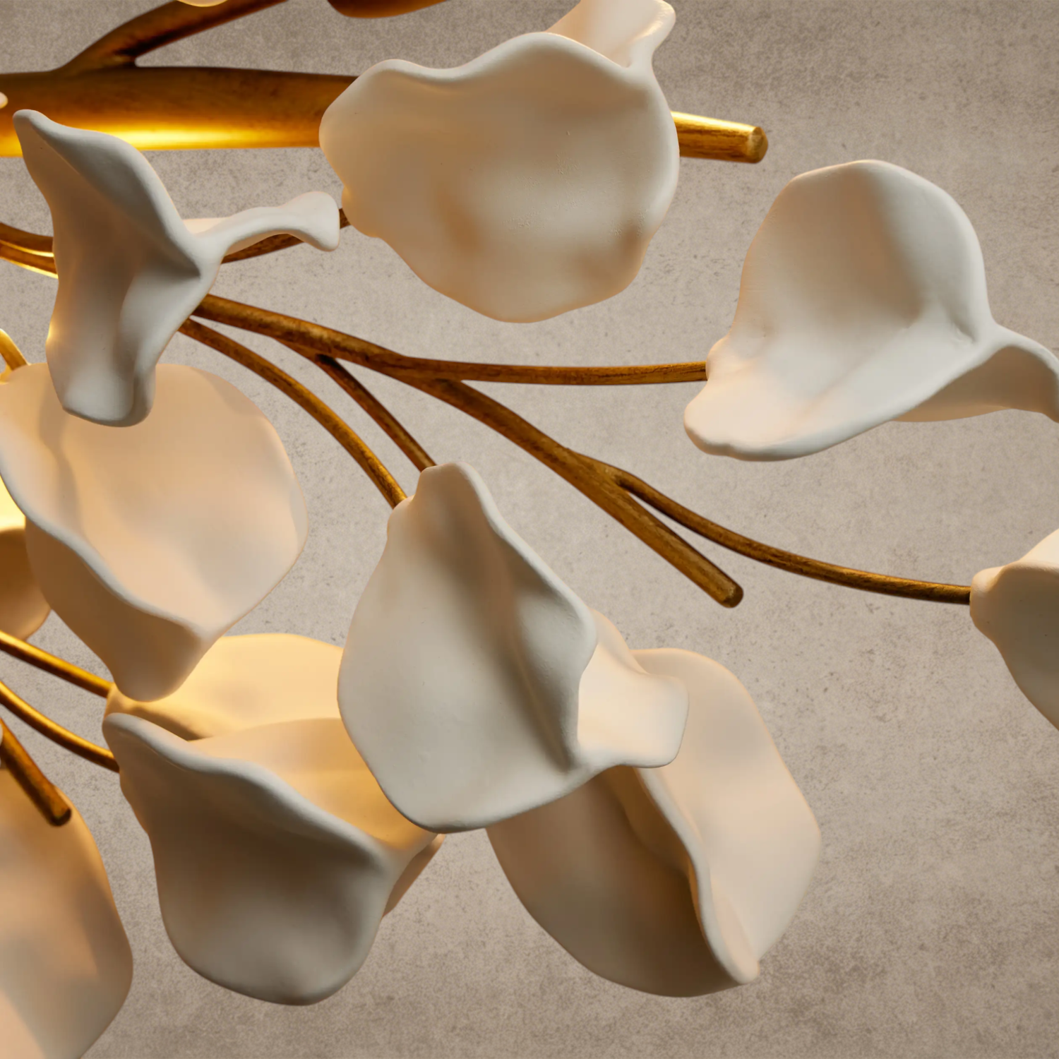 Lunaria Grand Sconce