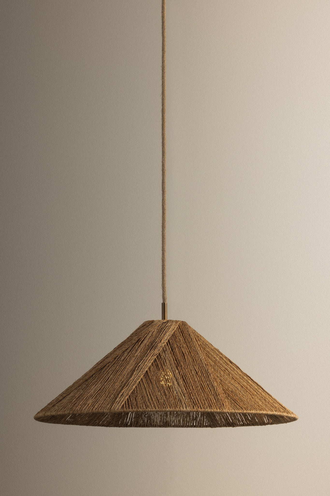 Ahrens Pendant 36"