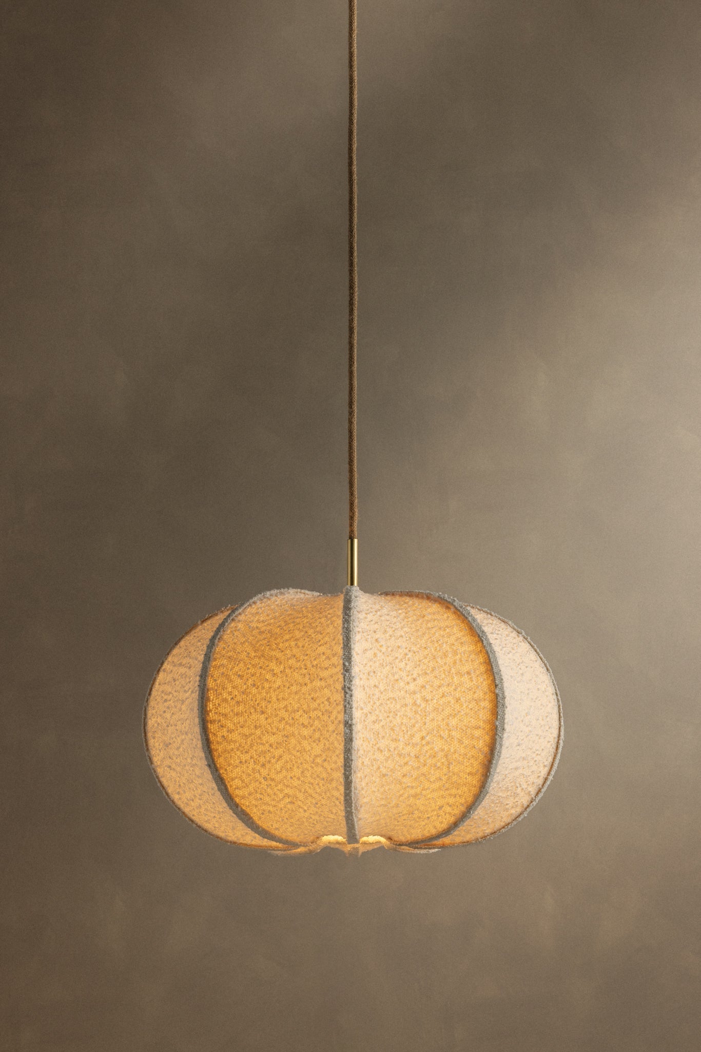 Alexandra Pendant 20"