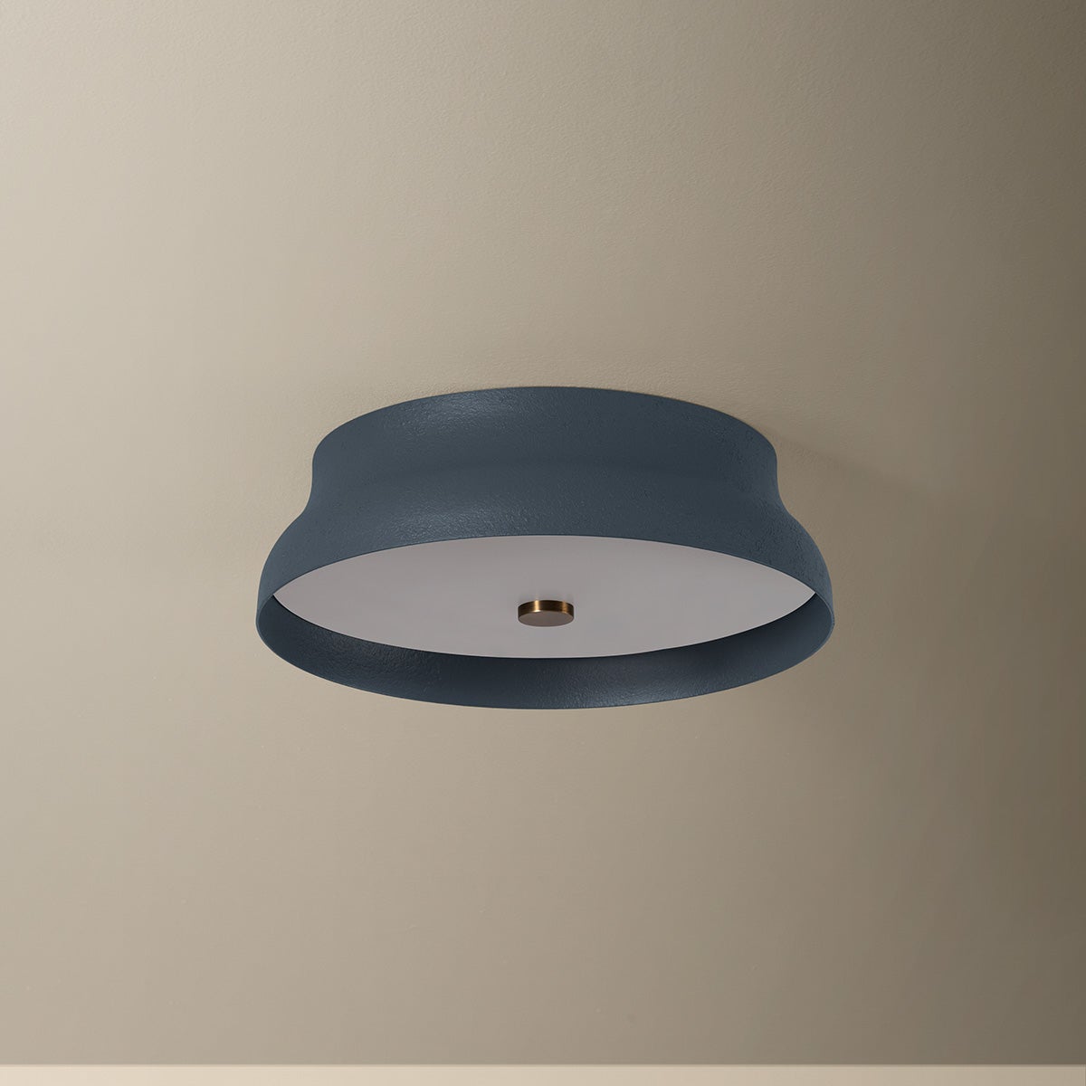 Shore Flush Mount