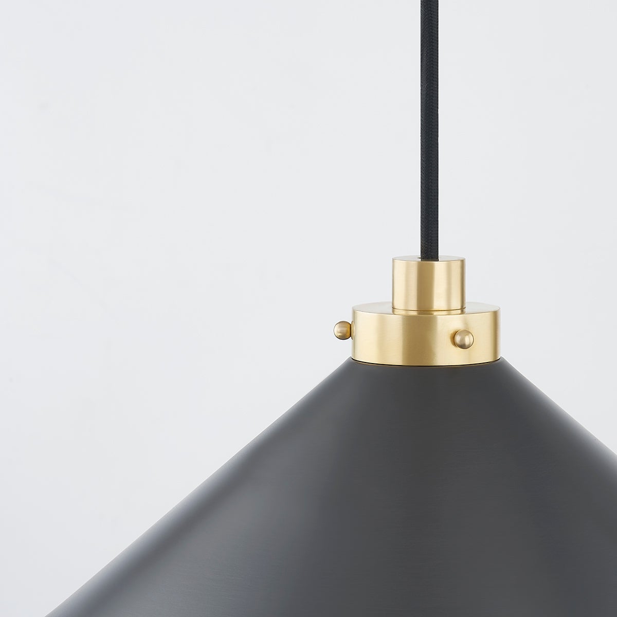 Clivedon Pendant