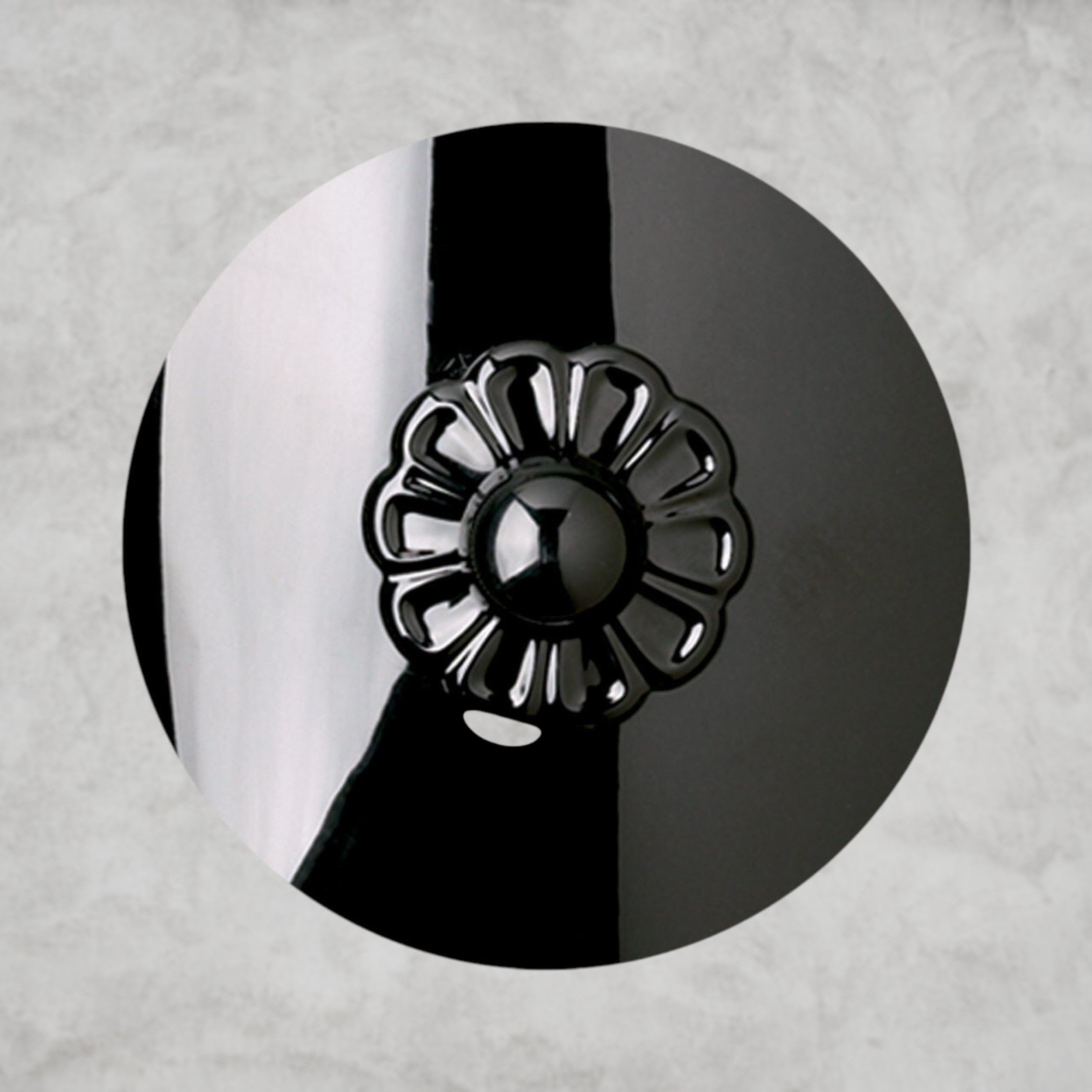 Coinora Century Chandelier 30