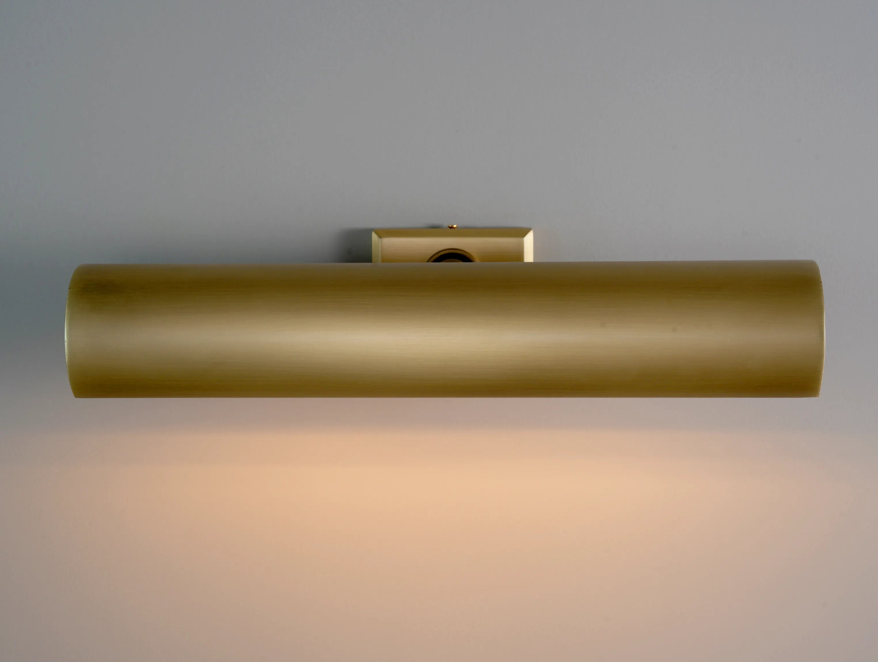 Cabinet Maker's Picture Light