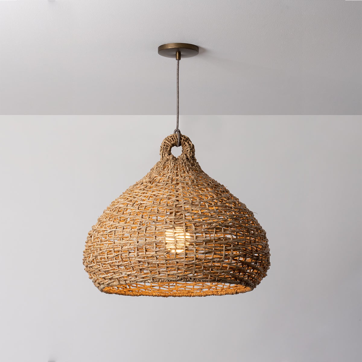 Lechlan Pendant