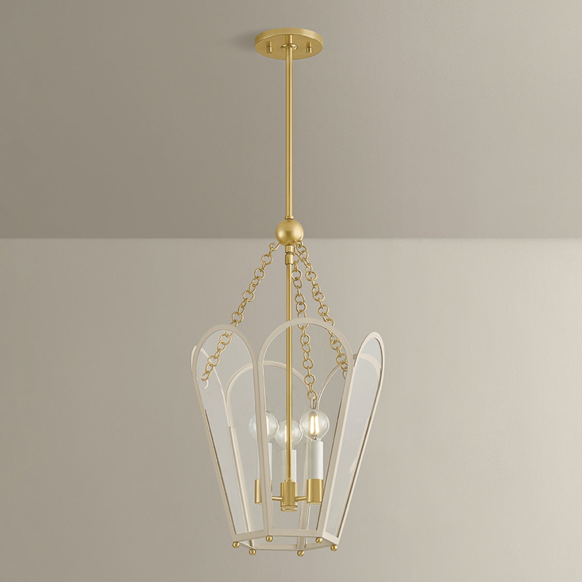 Clarisse Lantern 13"