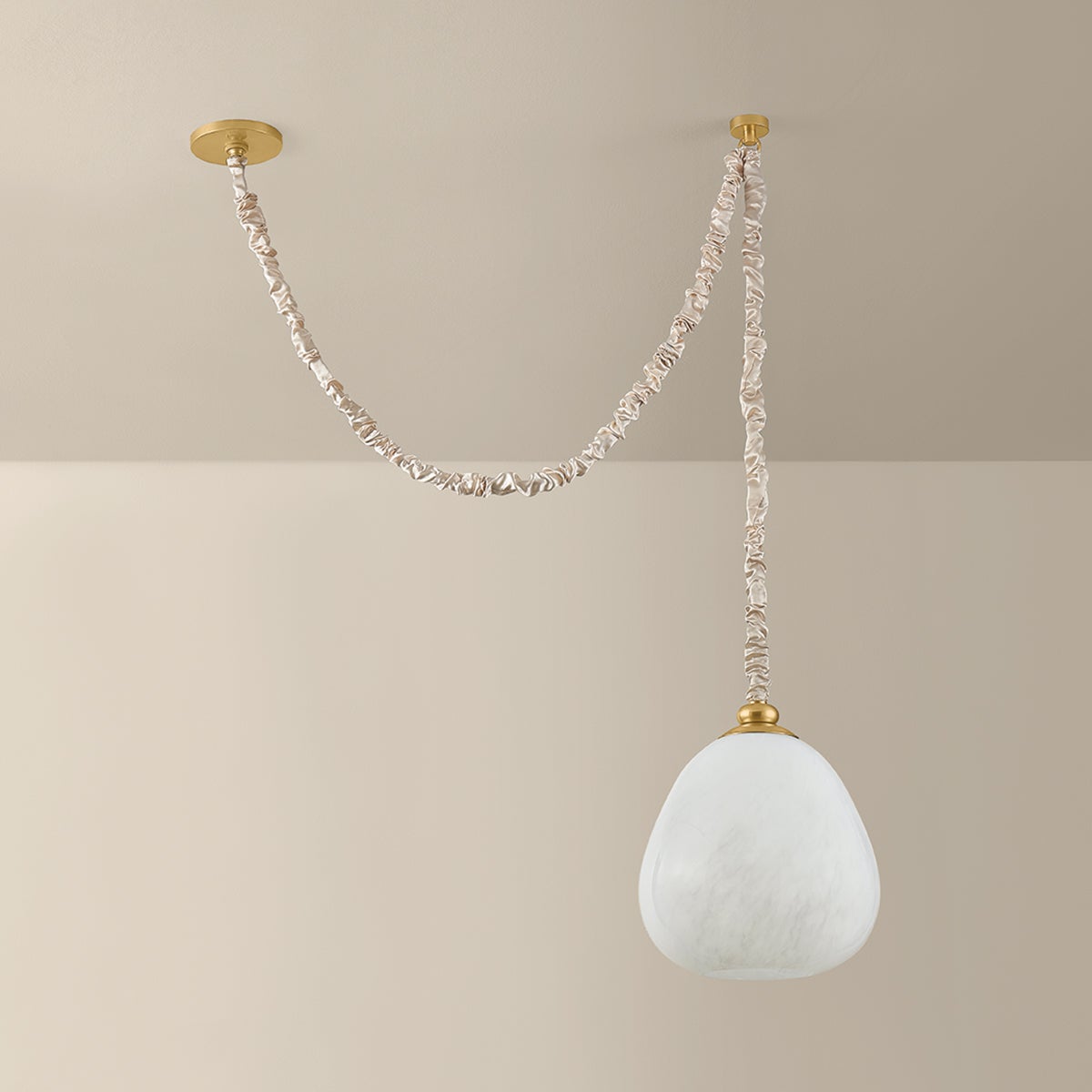Remi Pendant