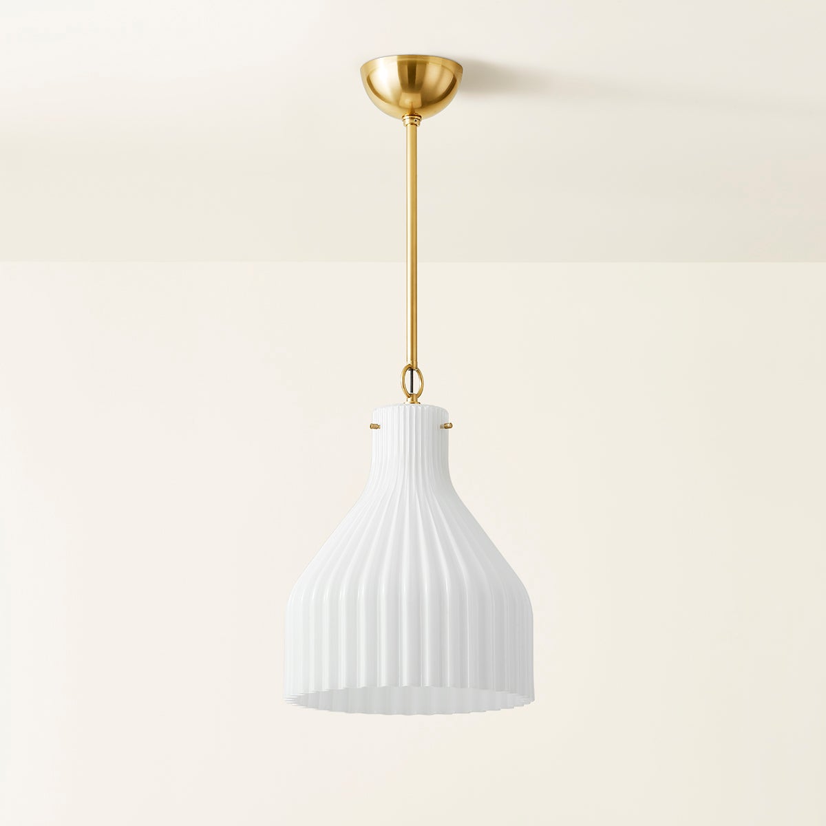 Corinthia Pendant