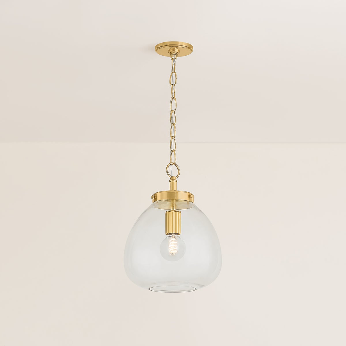 Della Pendant