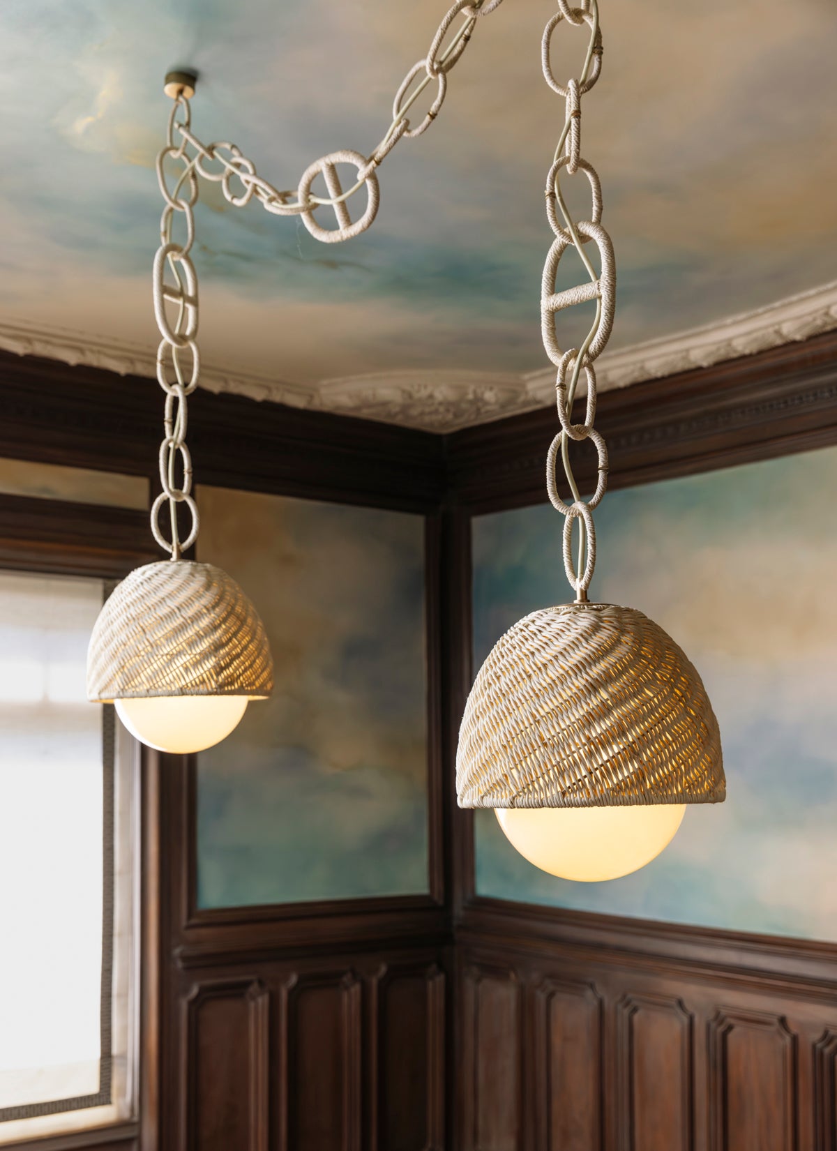 Piasu Chandelier