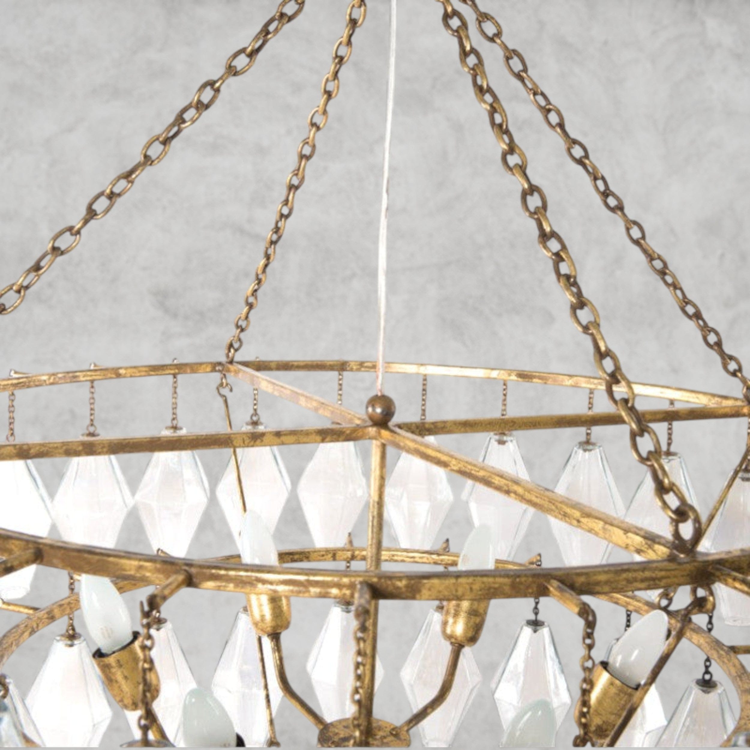 Adeline 10-Light Glass Chandelier
