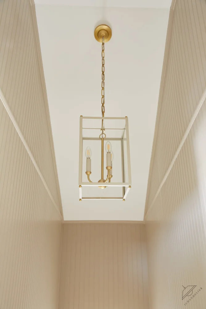 Chaselton Lantern