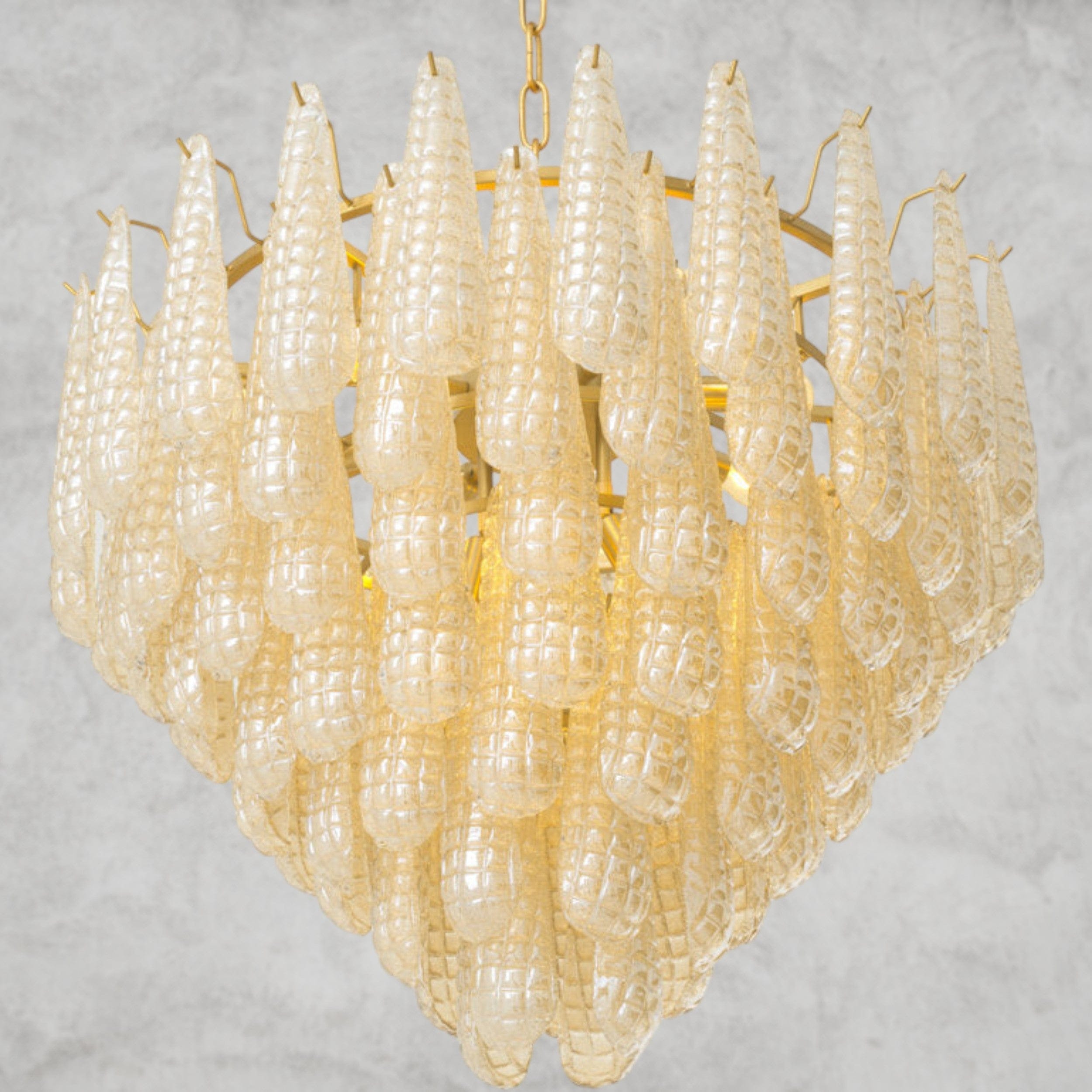 Chaves 12-Light Chandelier
