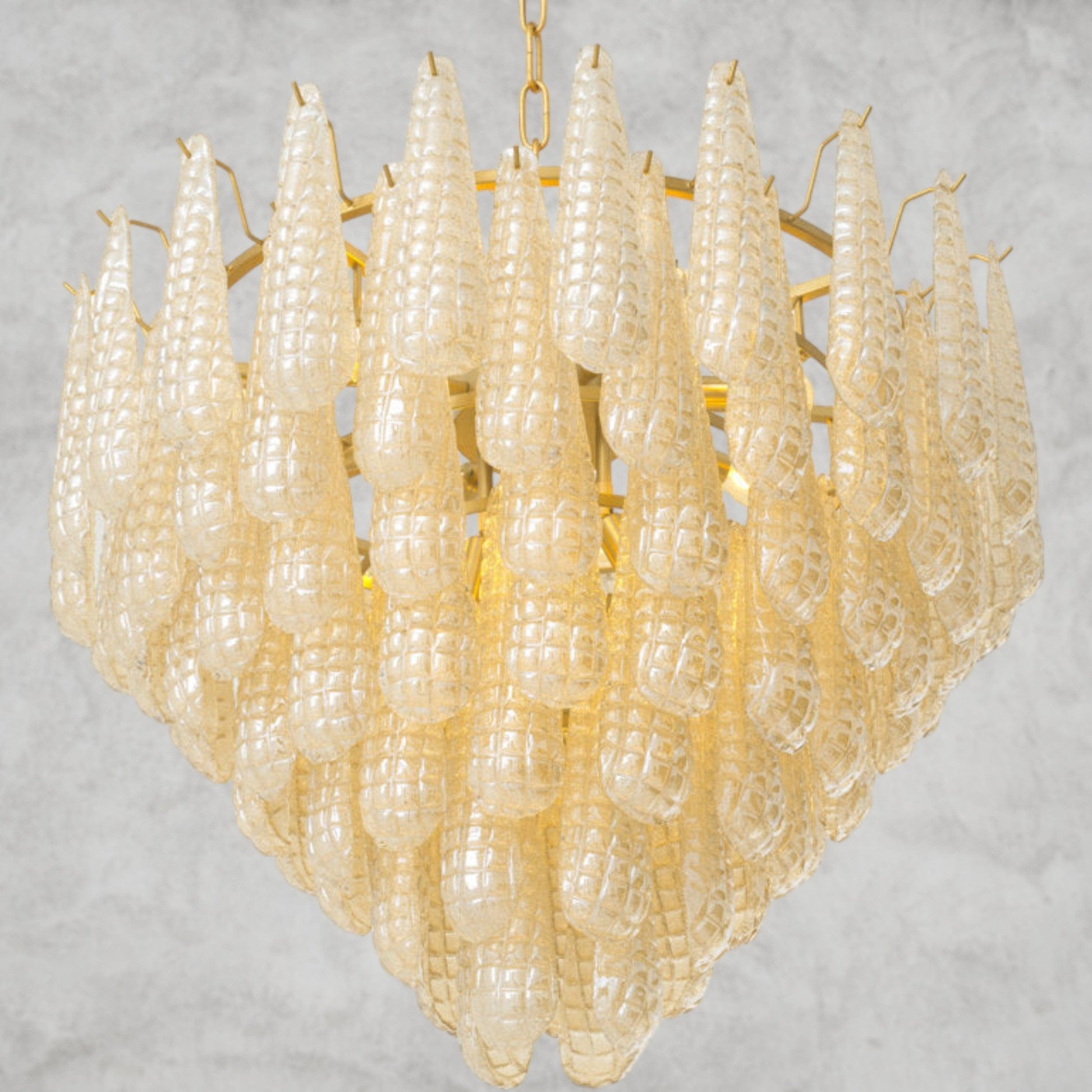 Chaves 12-Light Chandelier