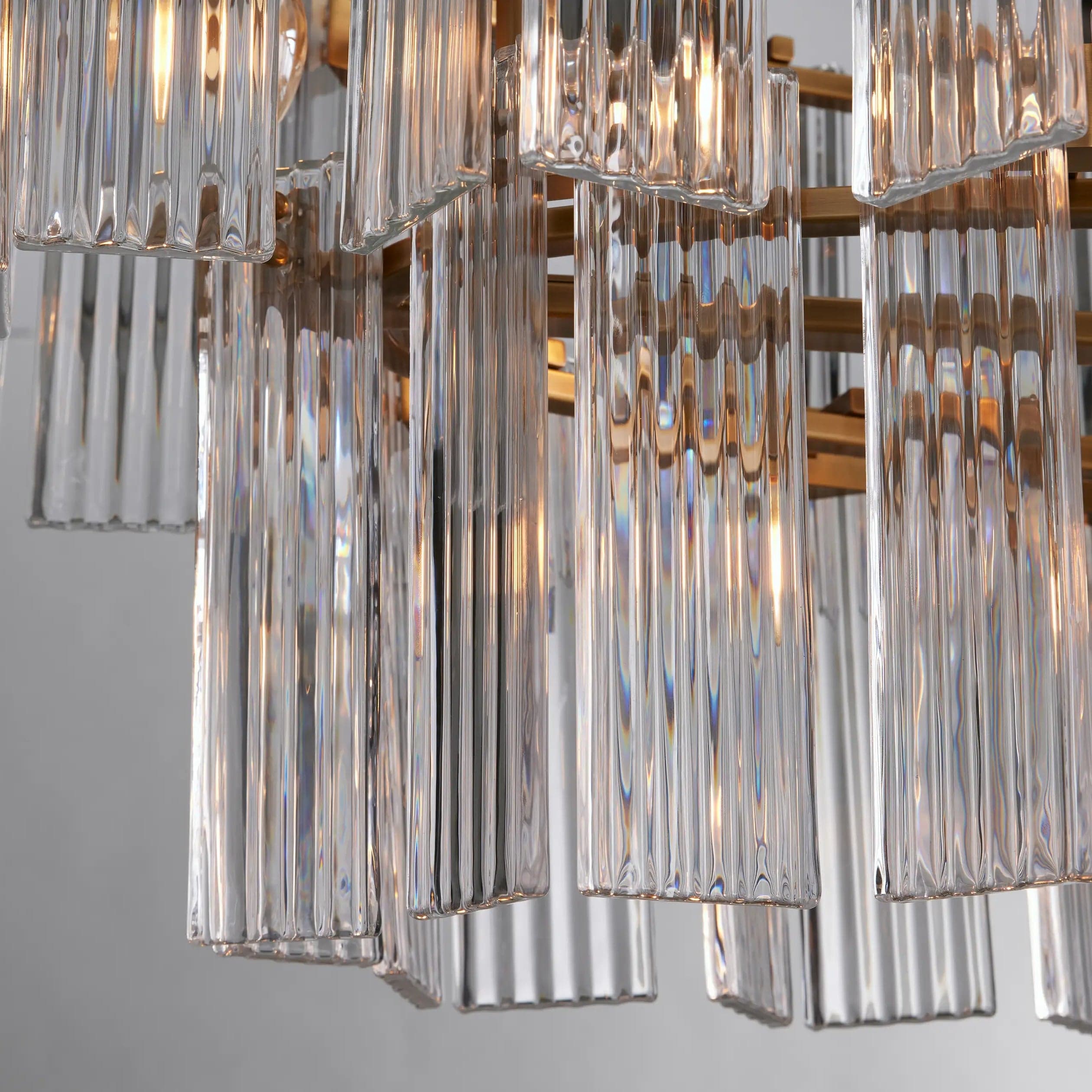 Delsie Oval Chandelier 51