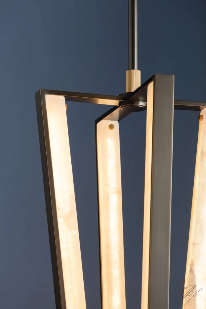 Edgemere Pendant