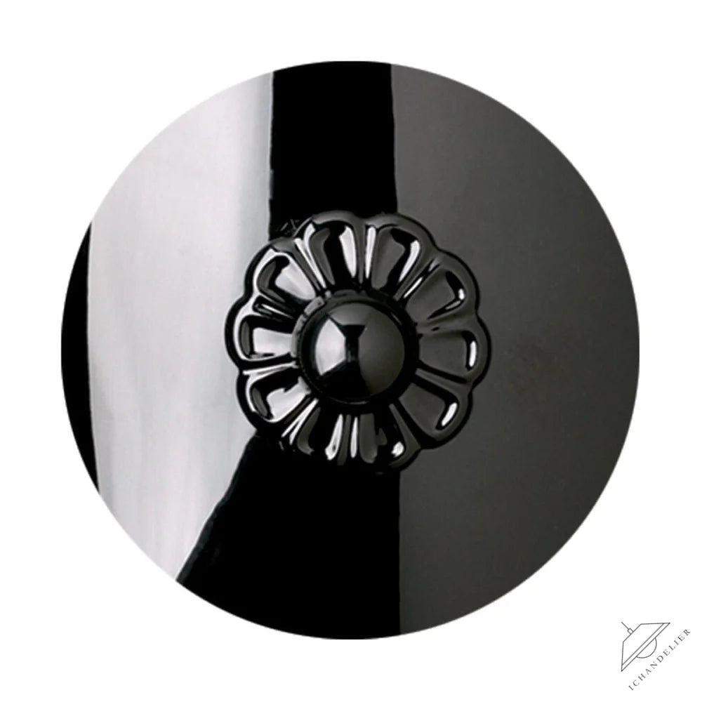 Hamilton Chandelier 28"