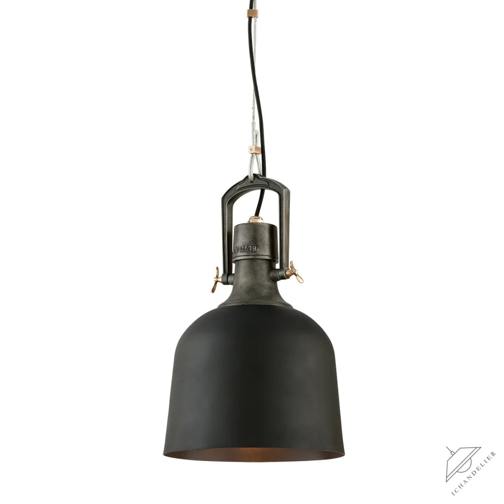 Hangar 31 Pendant