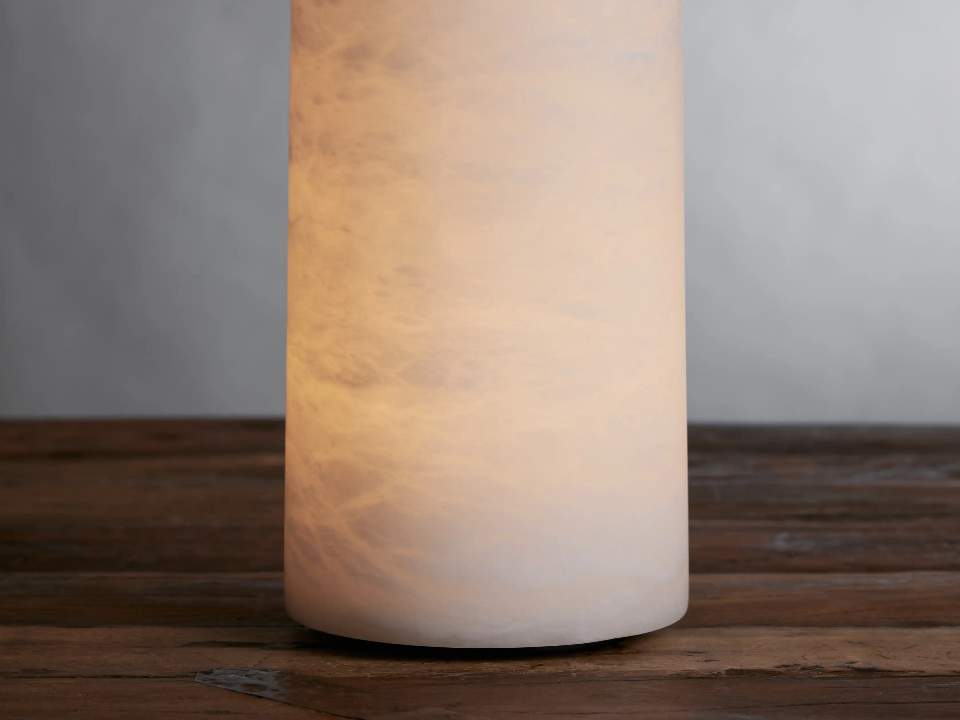 Kelby Outdoor Rechargeable Lamp 8