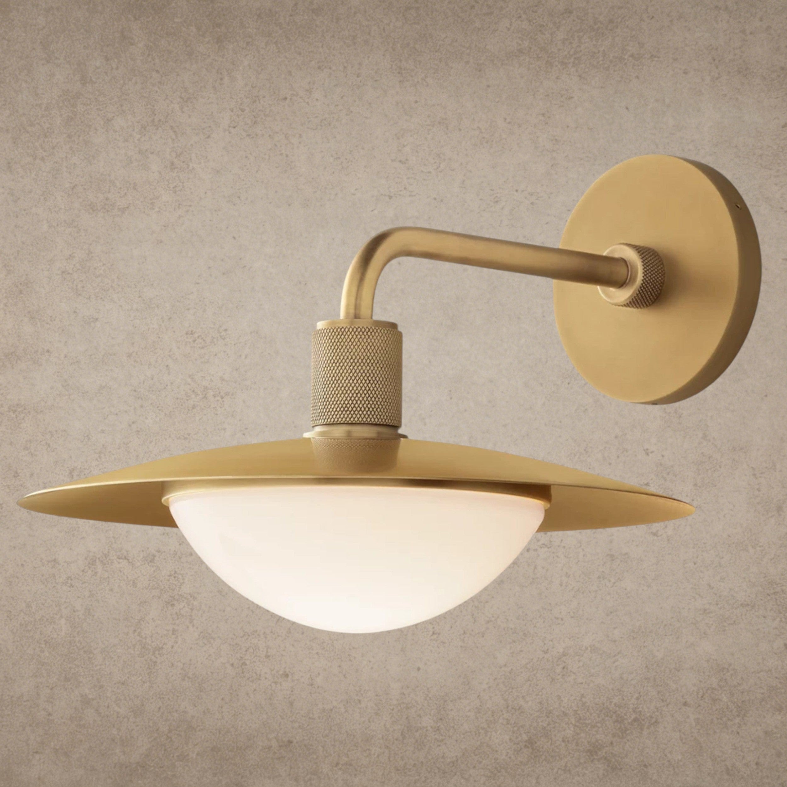 11" / Brass Kennan Round Sconce 11", 14", 18"