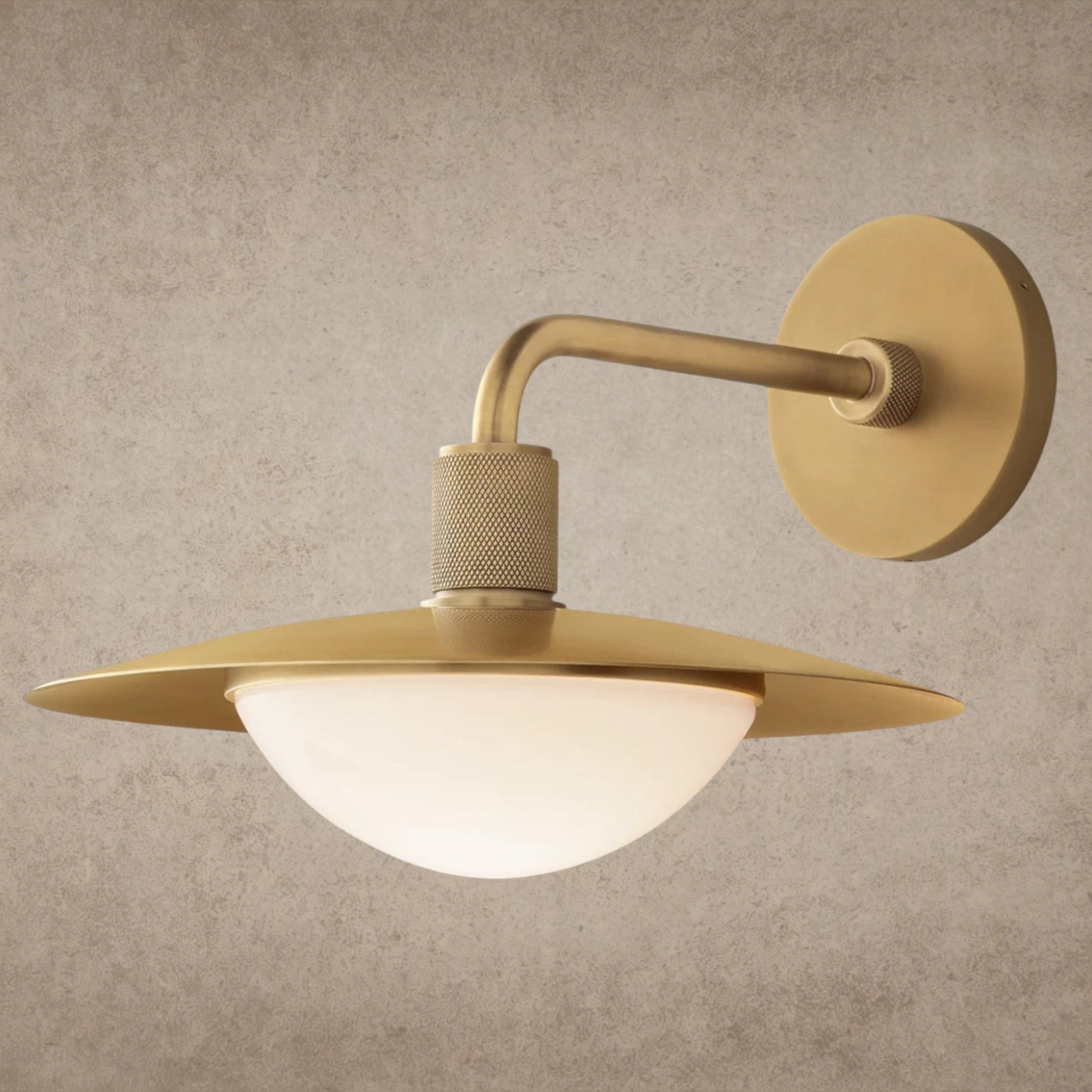 11" / Brass Kennan Round Sconce 11", 14", 18"