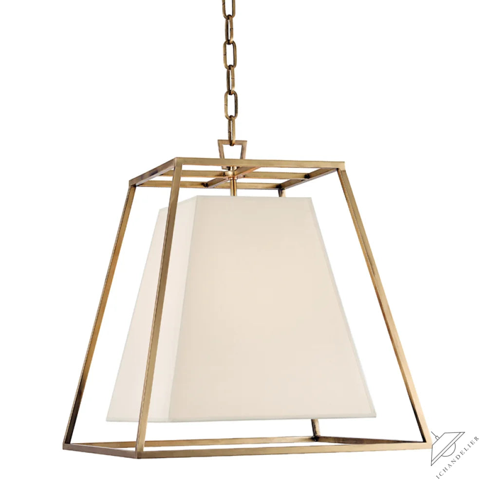 Kyle Chandelier