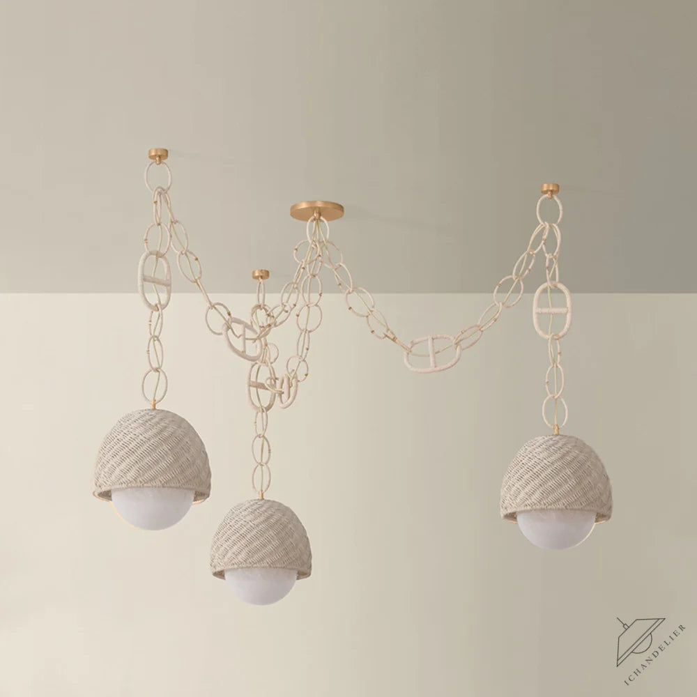 Piasu Chandelier