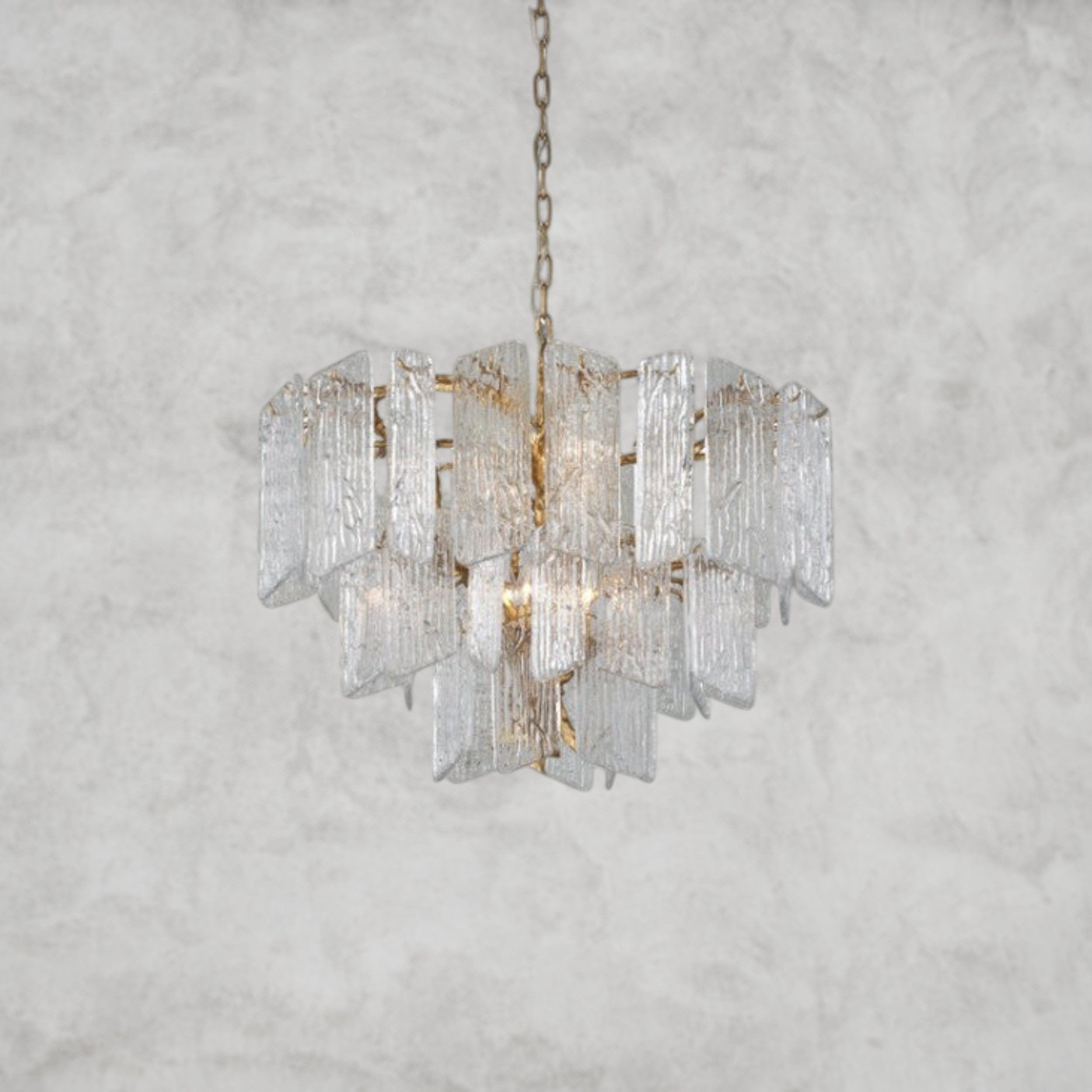 8-Light Piemonte Tiered Chandelier