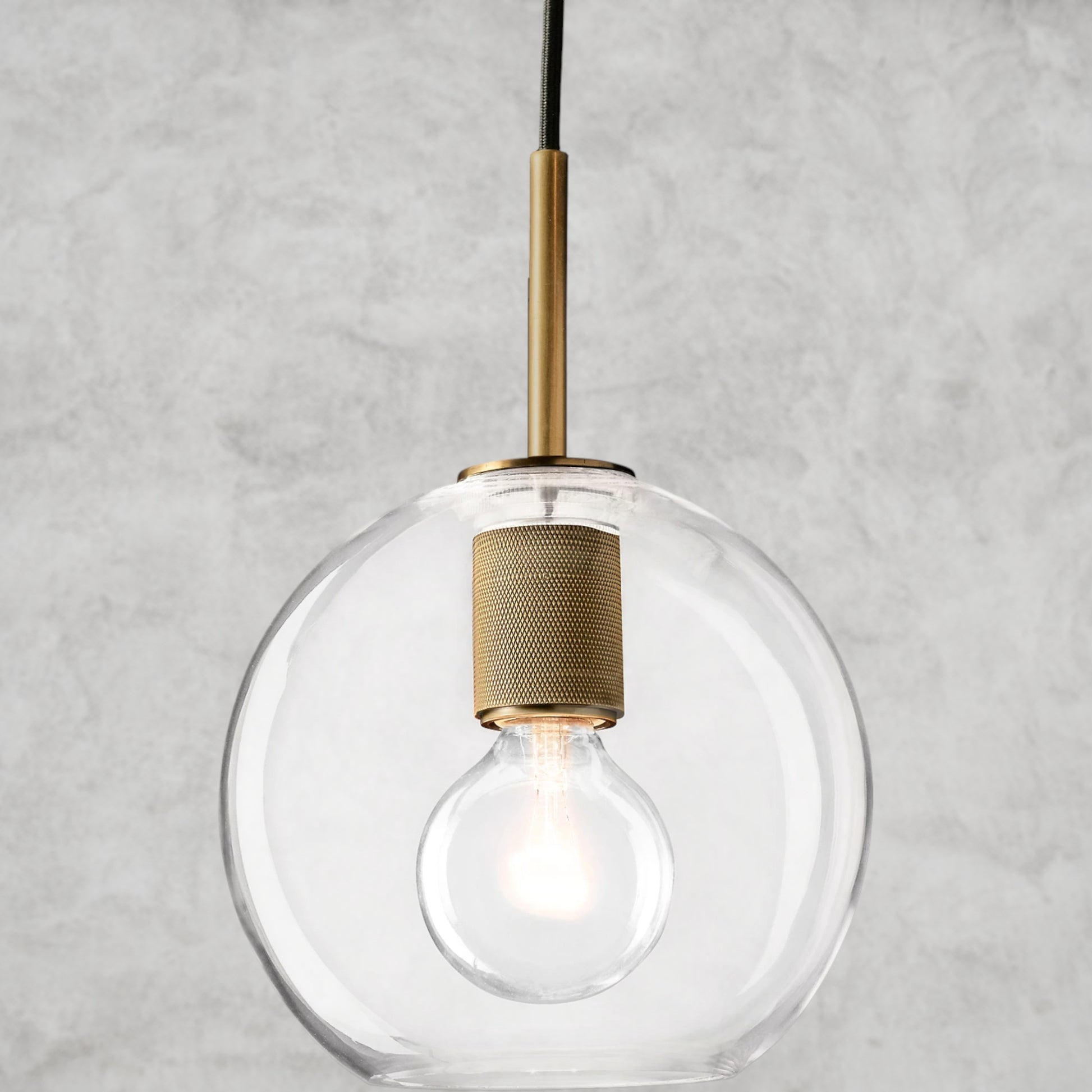 Utilitaire Globe Shade Pendant 8", 11", 14"