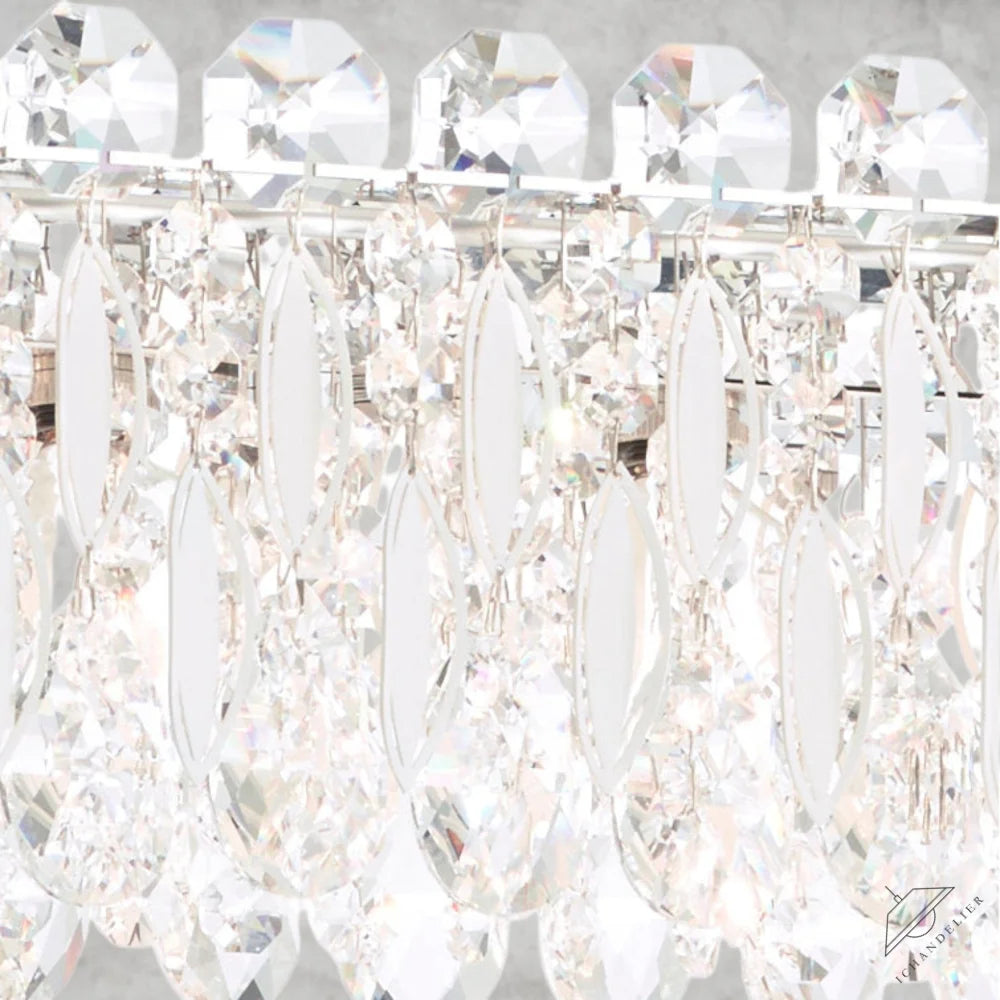 Sarella 18 - Light Chandelier