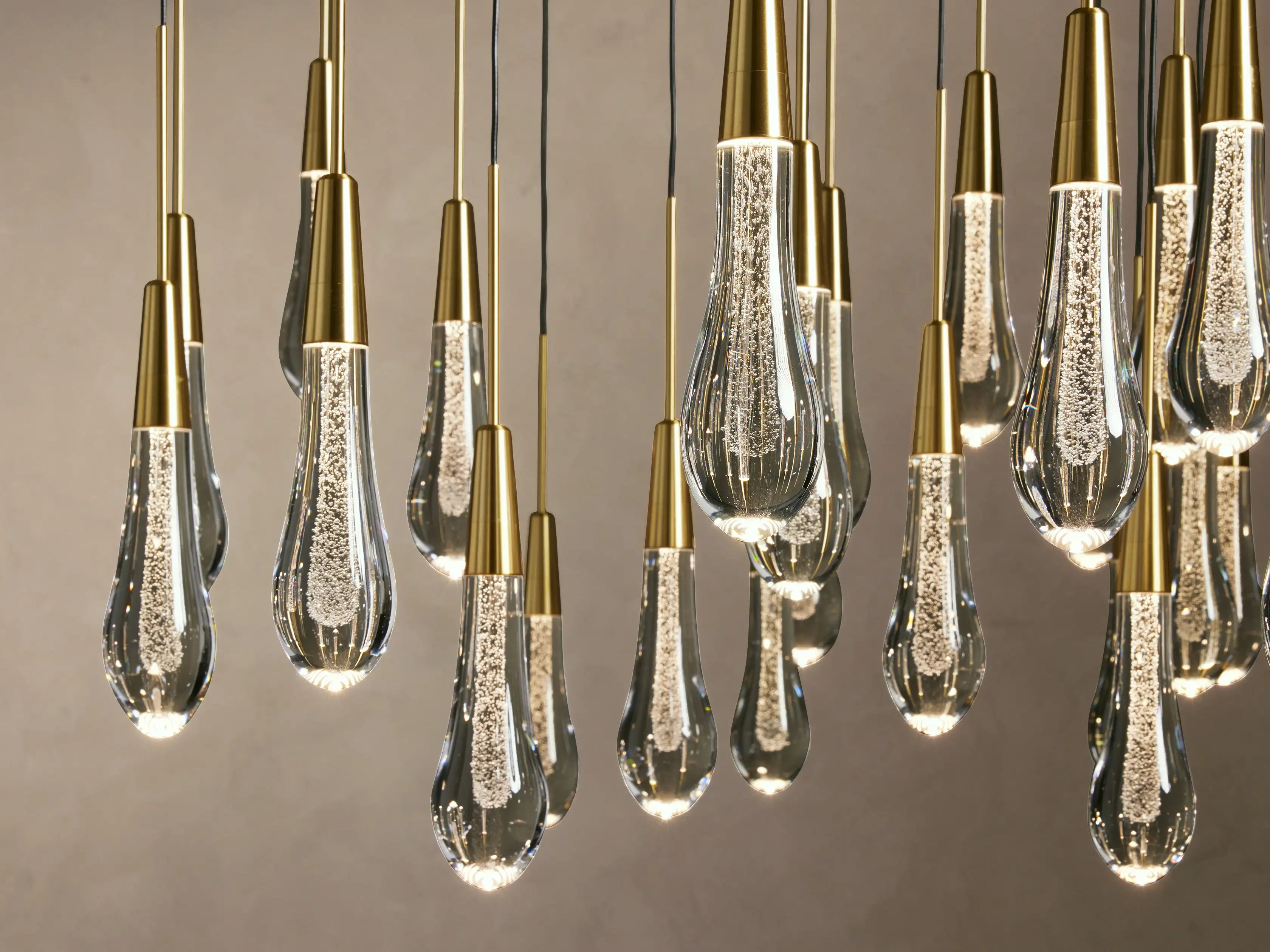 Soltaire Round Chandelier 17