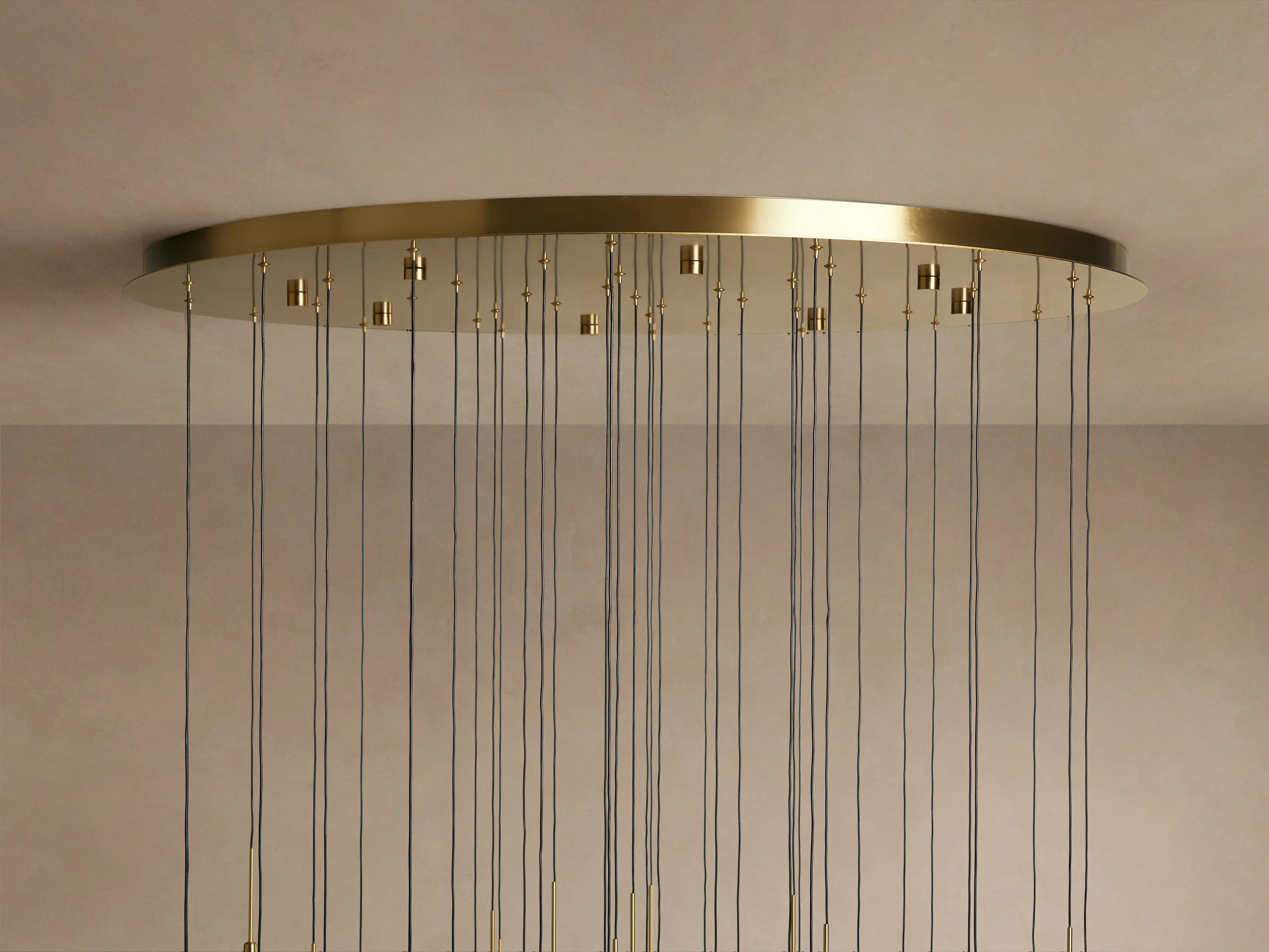 Soltaire Round Chandelier 17