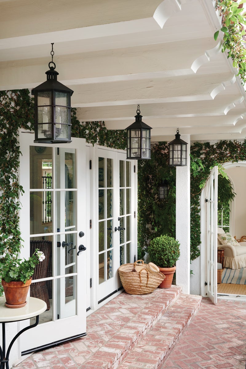 Lake County Exterior Lantern