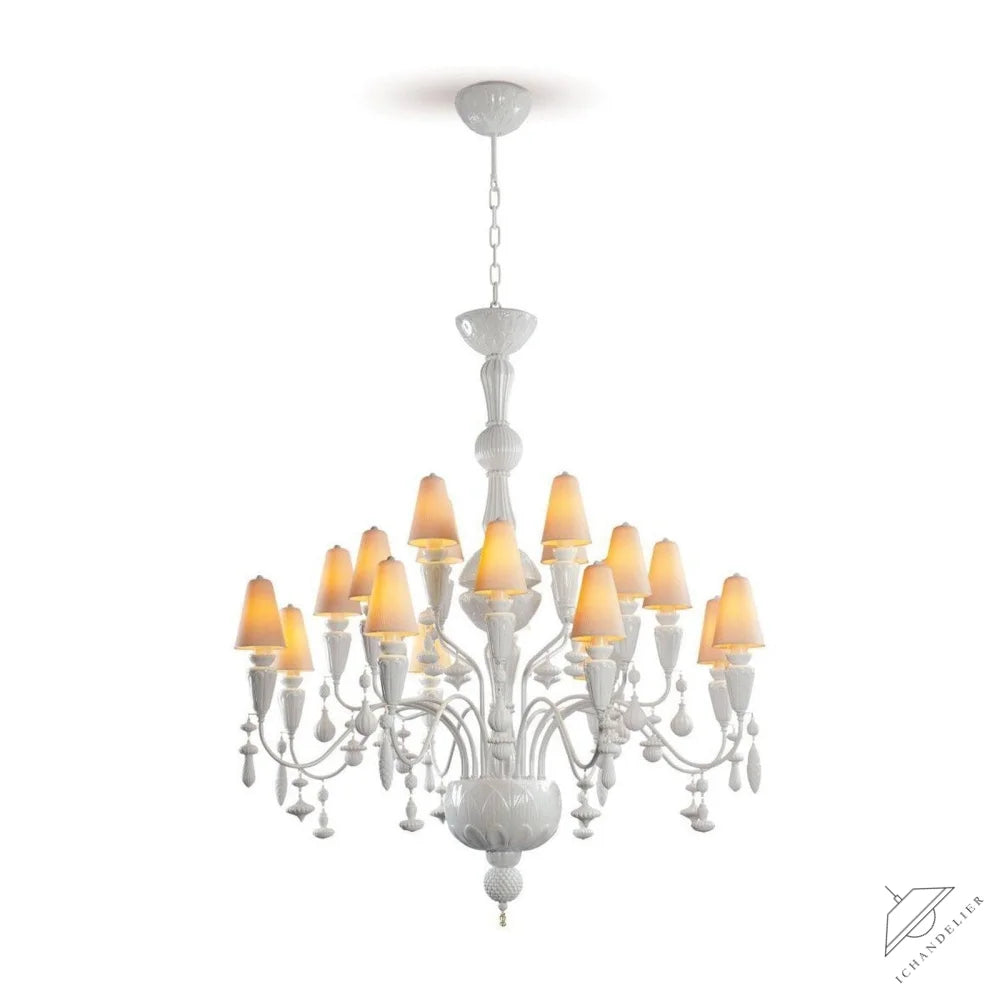 Vintage Nexora 20 Light Chandelier